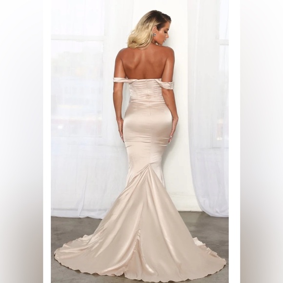 Moda Glam Boutique - Champagne “Delilah” corset gown (Size 8) - Picture 2 of 2